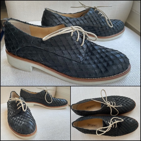 Paul Green Stylish Scalloped Leather Loafers! - Picture 2 of 9